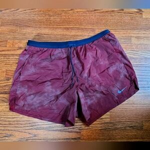 Nike Run Division Running Shorts (XL, 4" Inseam)